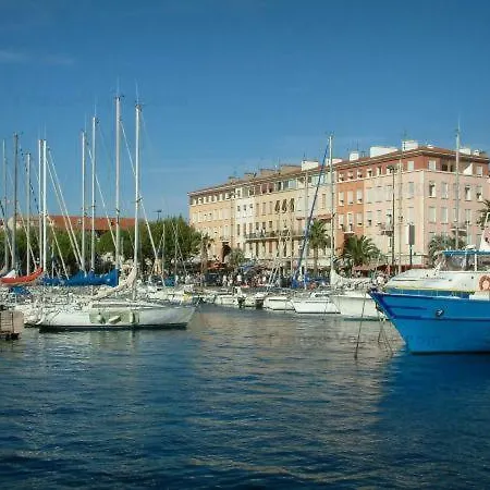 بيت للعطل Le Valescure Saint-Raphaël